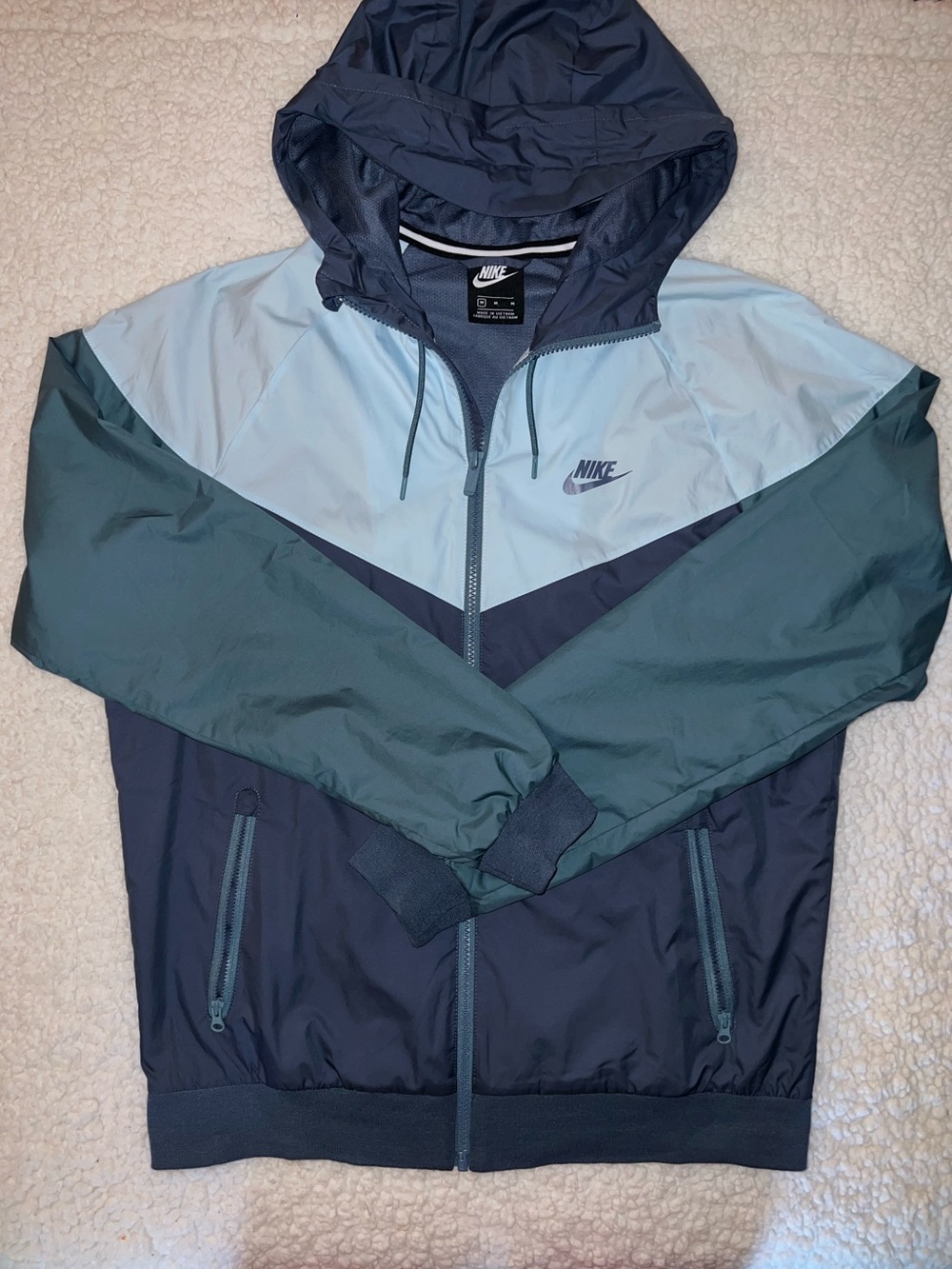 Nike Men’s Two-Tone Blue Windbreaker Jacket